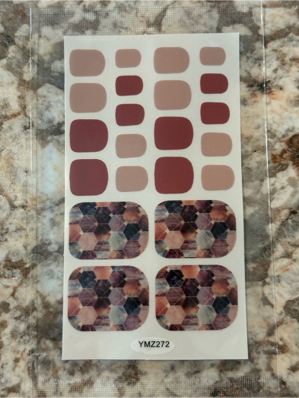 Peel-On Toe Wraps Sticker Set in Mauve & Multicolor Hex Pattern